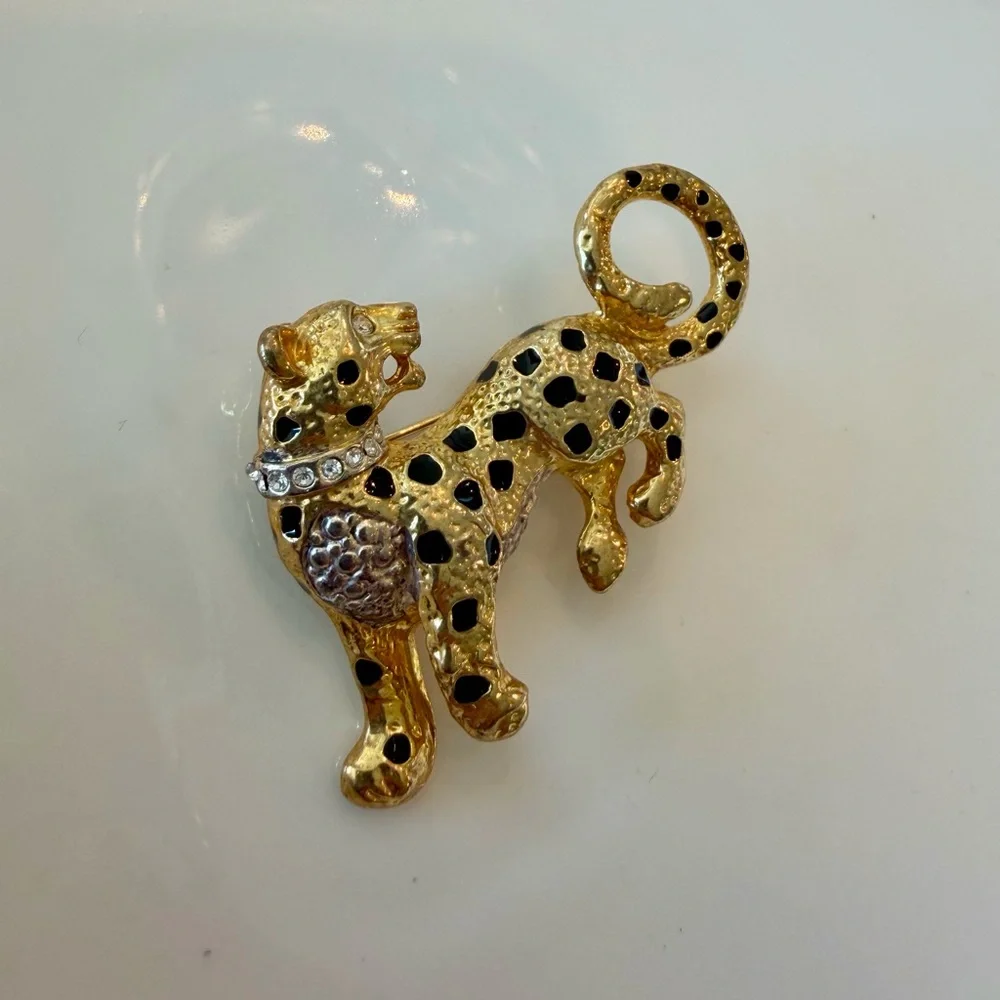 Vintage Leopard Brooch